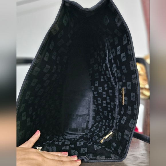 YSL  Tote - Picture 5 of 16